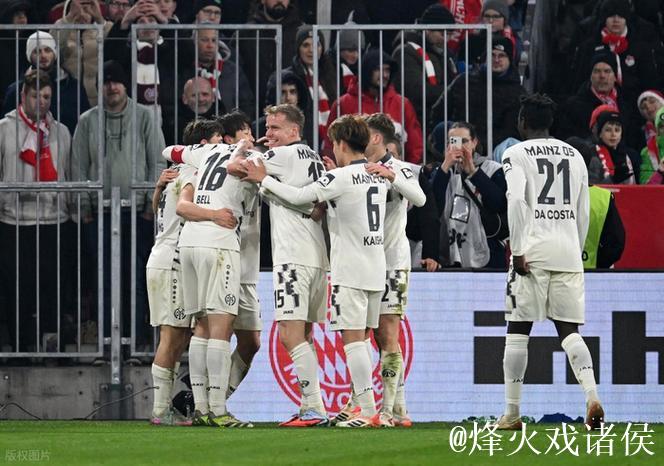 德甲最新积分战报 凯恩点射绝平！拜仁提前3轮锁
